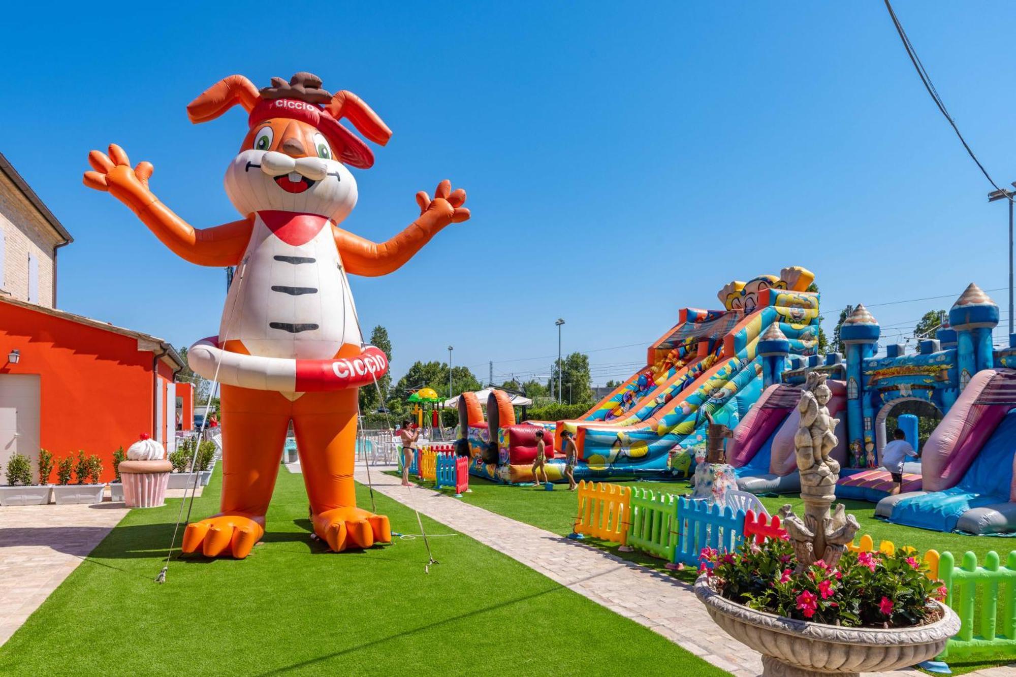 Ciccio Hotel Misano Adriatico Kültér fotó
