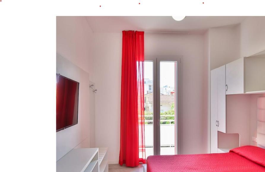 Ciccio Hotel Misano Adriatico Kültér fotó
