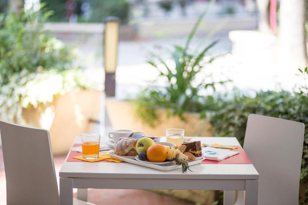 Ciccio Hotel Misano Adriatico Kültér fotó